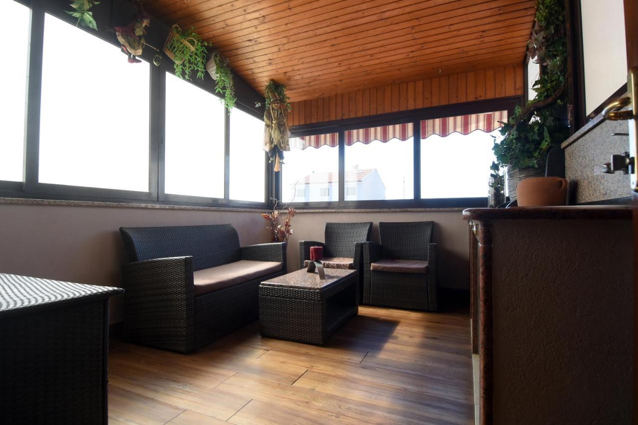 Gallery Premium 99 Near Ammphiteatre With Garage 5 Days And More Gratis Apartment Пула Екстериор снимка